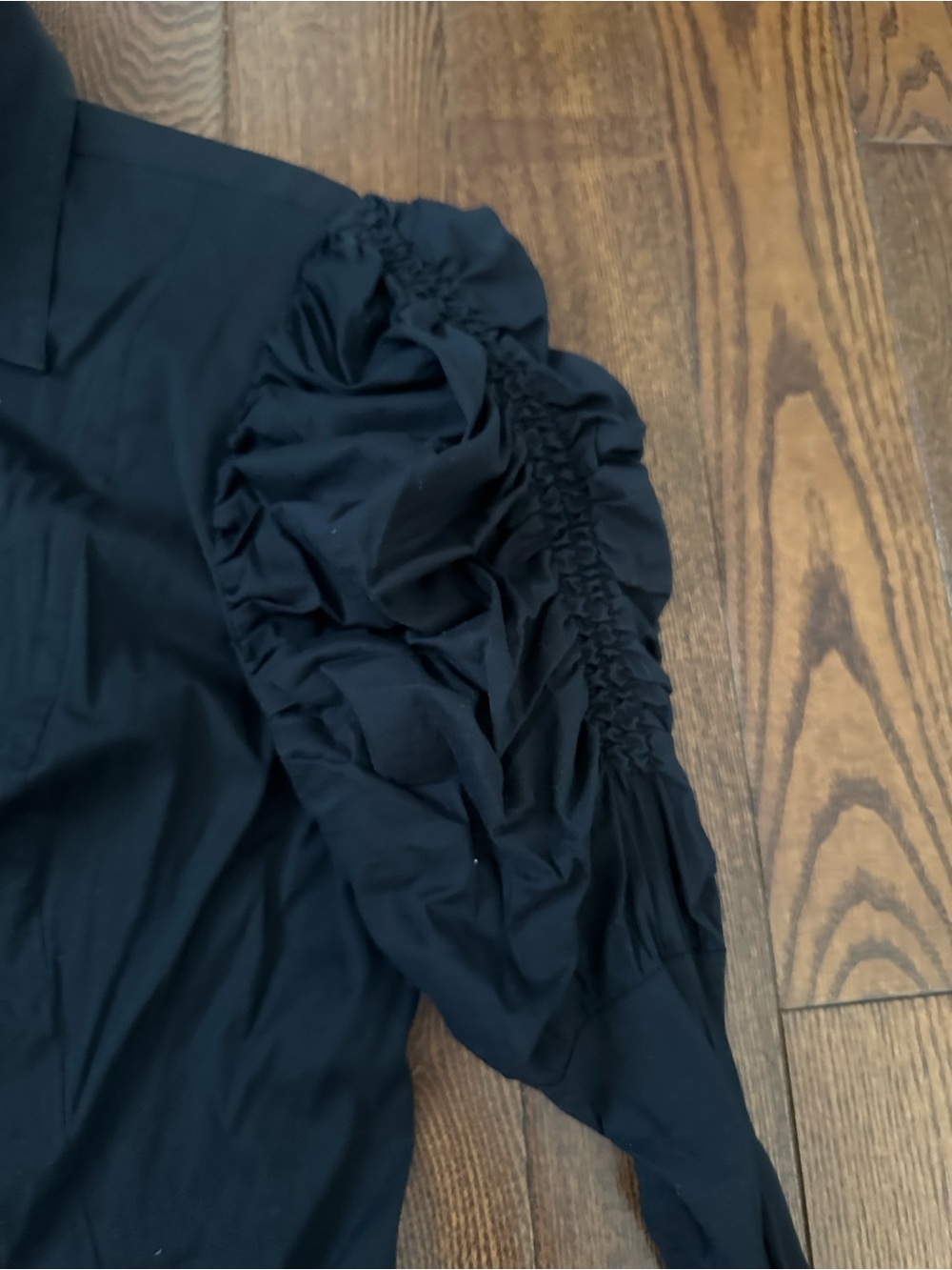 Guess by Marciano Black Collared Button-Up Blouse - Picture 4 of 5